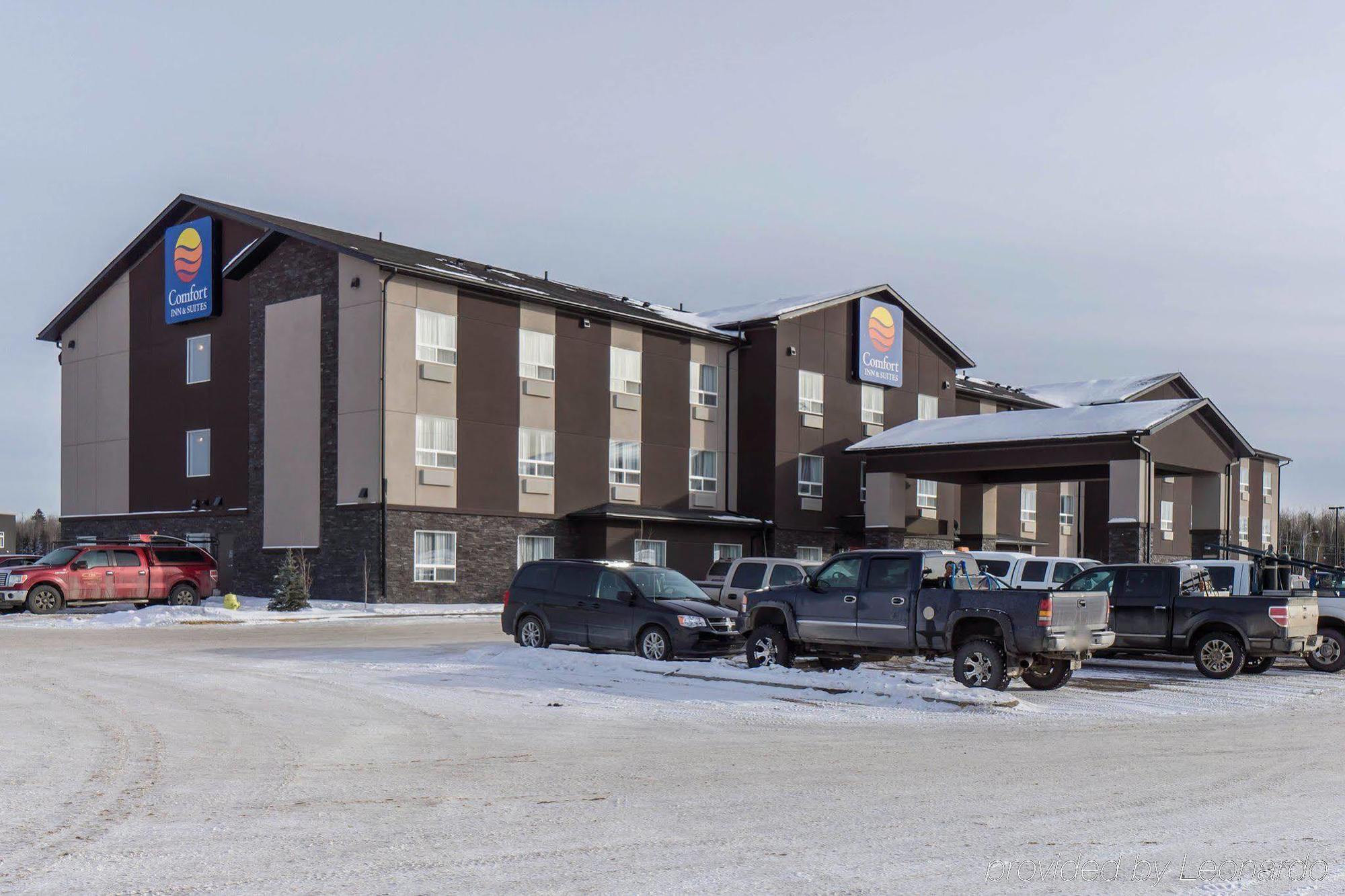 Comfort Inn & Suites Fox Creek Eksteriør billede